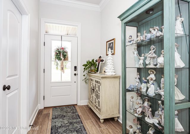 11633 Brookstone Drive, Ocean Springs, MS 39564