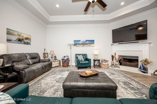 11633 Brookstone Drive, Ocean Springs, MS 39564