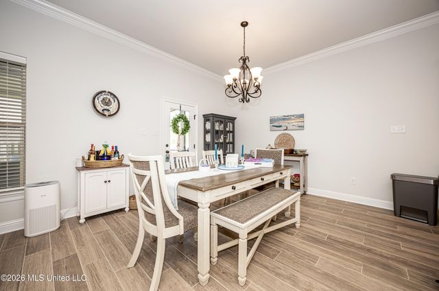 11633 Brookstone Drive, Ocean Springs, MS 39564