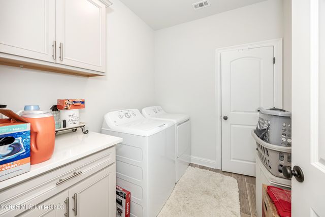 11633 Brookstone Drive, Ocean Springs, MS 39564