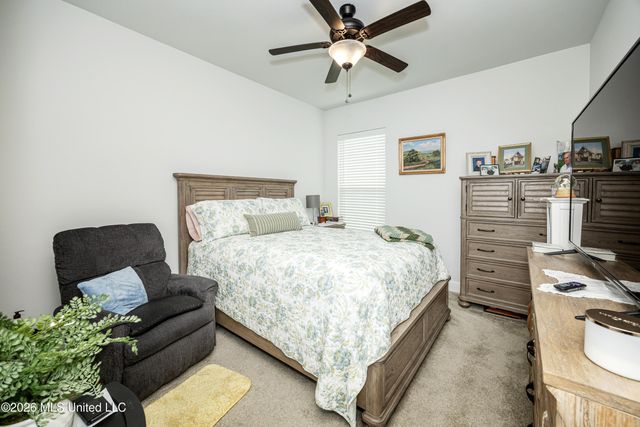 11633 Brookstone Drive, Ocean Springs, MS 39564