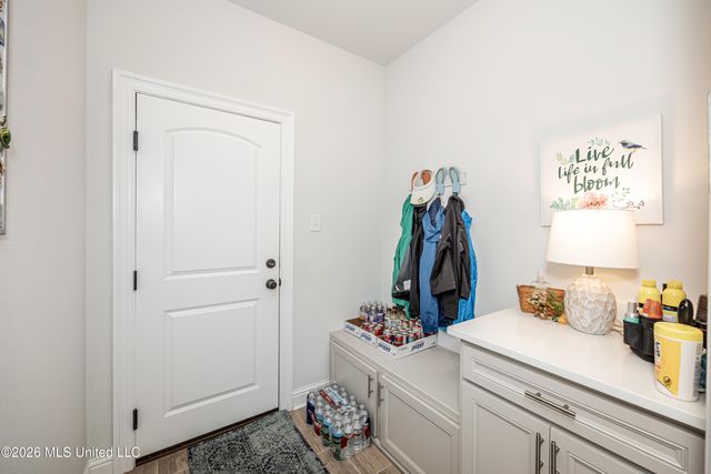 11633 Brookstone Drive, Ocean Springs, MS 39564