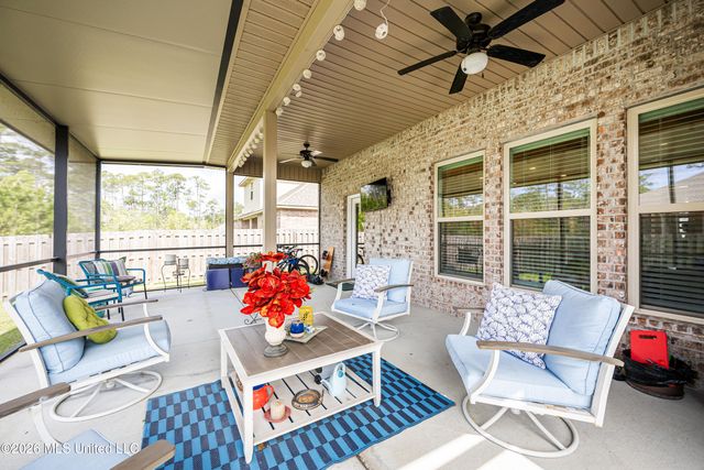 11633 Brookstone Drive, Ocean Springs, MS 39564