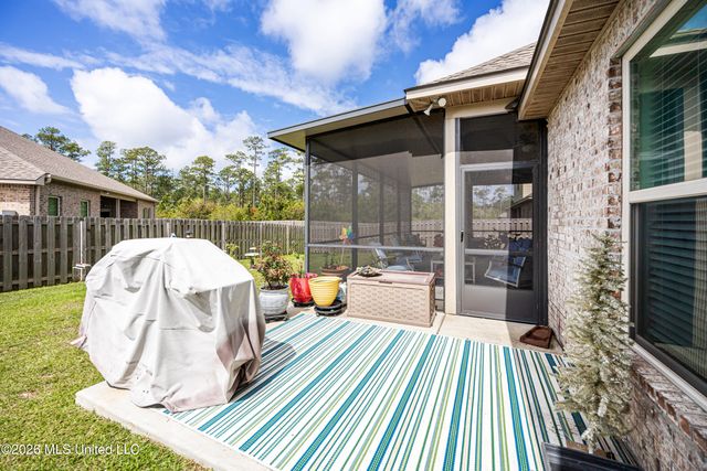 11633 Brookstone Drive, Ocean Springs, MS 39564