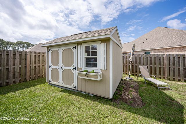 11633 Brookstone Drive, Ocean Springs, MS 39564