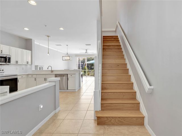 15918 Marcello CIR 239, Naples, FL 34110