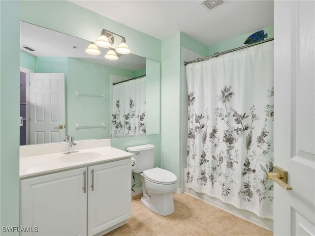 15918 Marcello CIR 239, Naples, FL 34110