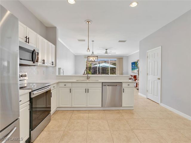 15918 Marcello CIR 239, Naples, FL 34110