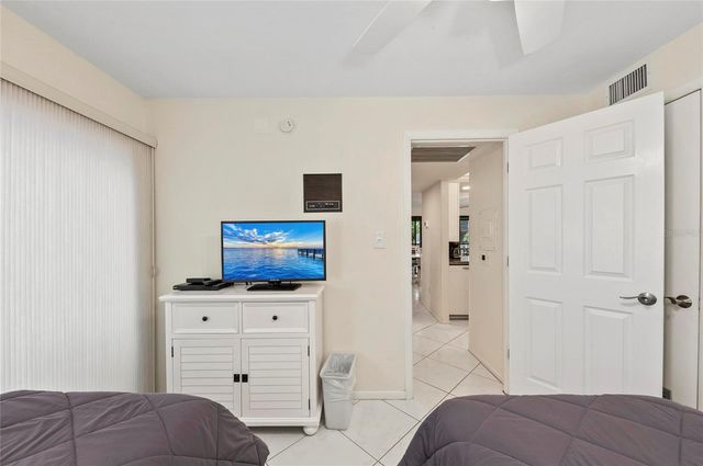 6342 MIDNIGHT PASS ROAD 212, Sarasota, FL 34242