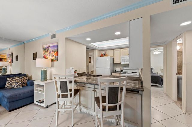 6342 MIDNIGHT PASS ROAD 212, Sarasota, FL 34242