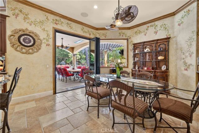 5481 Collingwood, Calabasas, CA 91302