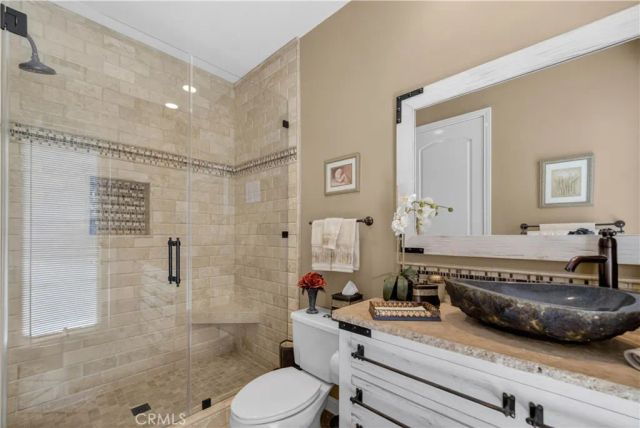 5481 Collingwood, Calabasas, CA 91302