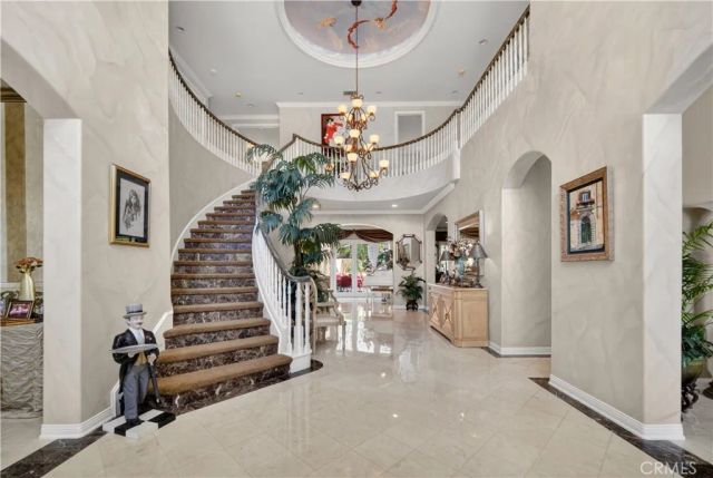 5481 Collingwood, Calabasas, CA 91302