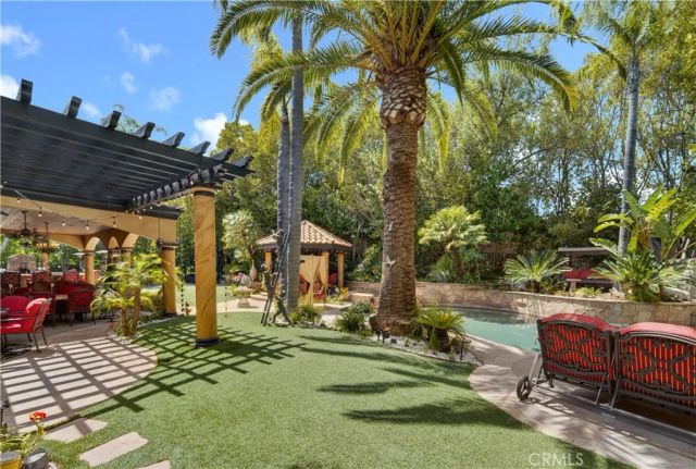 5481 Collingwood, Calabasas, CA 91302
