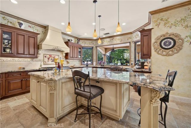 5481 Collingwood, Calabasas, CA 91302