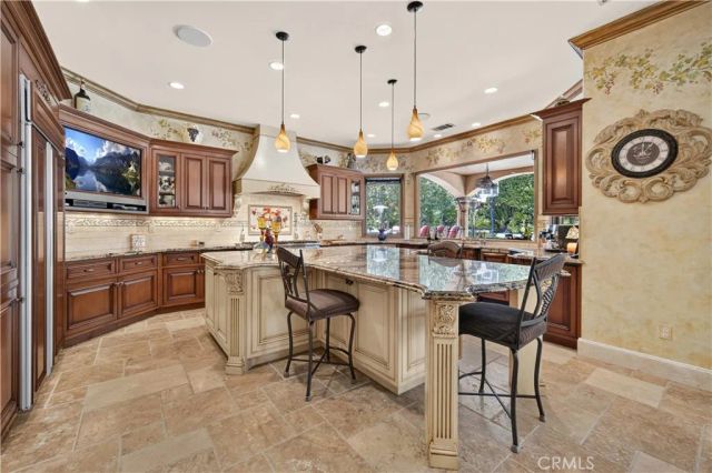 5481 Collingwood, Calabasas, CA 91302