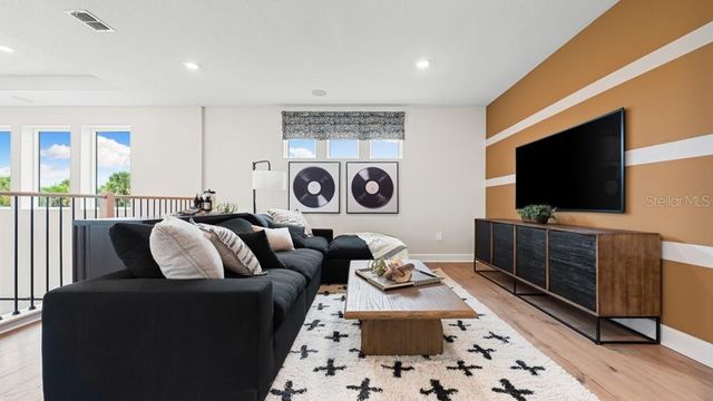 28578 STROLLING SPROUT CORNER, San Antonio, FL 33576