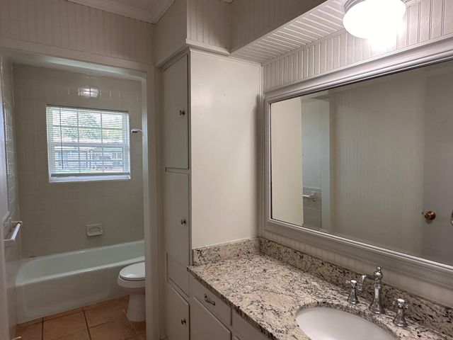 110 Jones ST, Bastrop, TX 78602