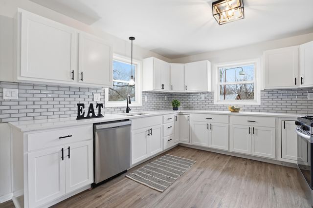 4320 Calhoun Street, Gary, IN 46408