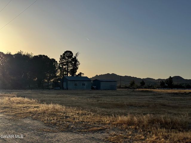 Cor Avenue Q12 171 Ste, Palmdale, CA 93591