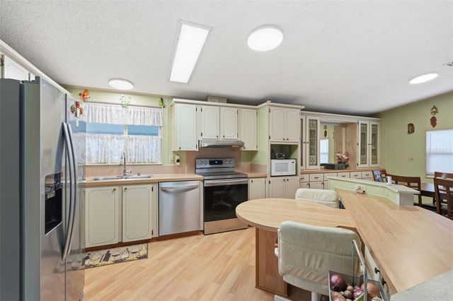 5027 FOREST CREST DRIVE, Lakeland, FL 33810