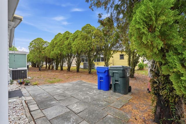 5027 FOREST CREST DRIVE, Lakeland, FL 33810
