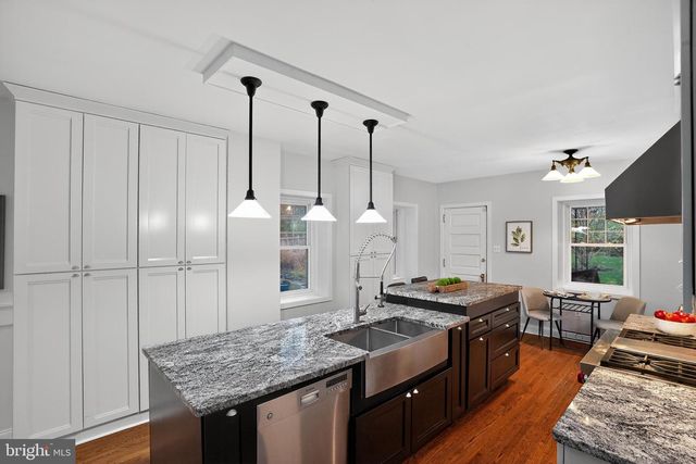 100 W PHIL ELLENA ST, Philadelphia, PA 19119