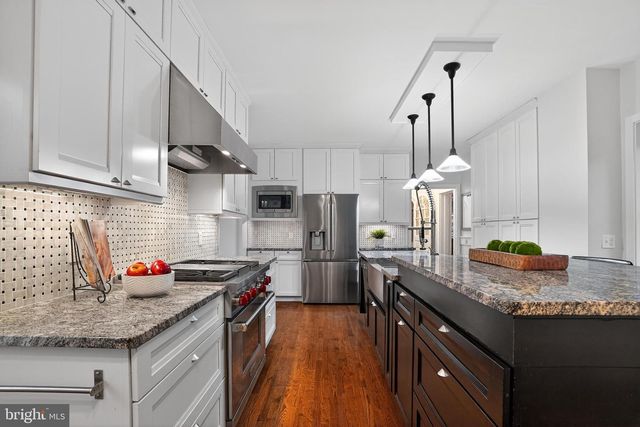 100 W PHIL ELLENA ST, Philadelphia, PA 19119