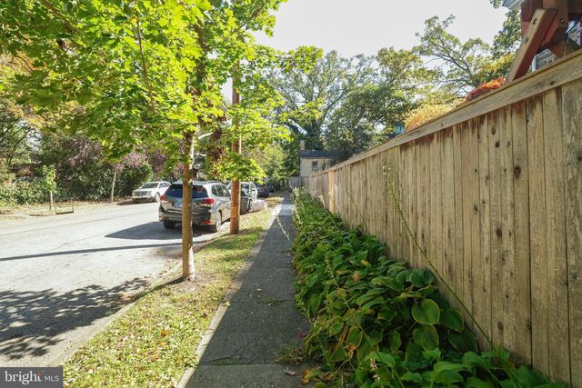 100 W PHIL ELLENA ST, Philadelphia, PA 19119