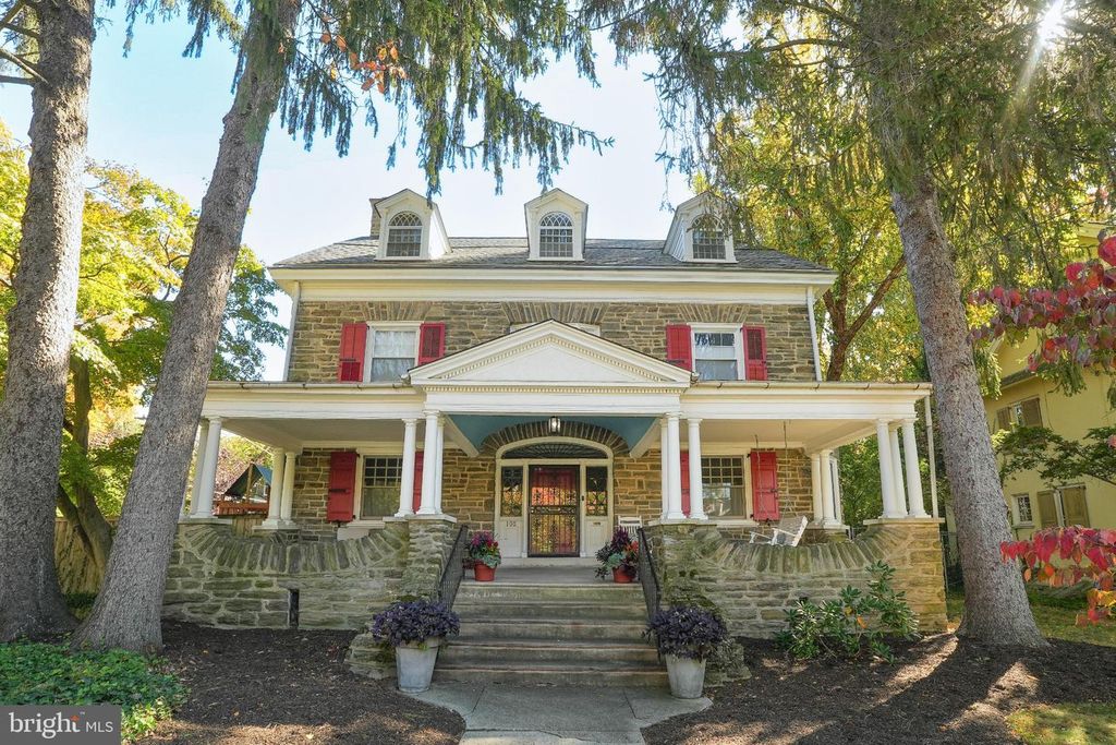 100 W PHIL ELLENA ST, Philadelphia, PA 19119