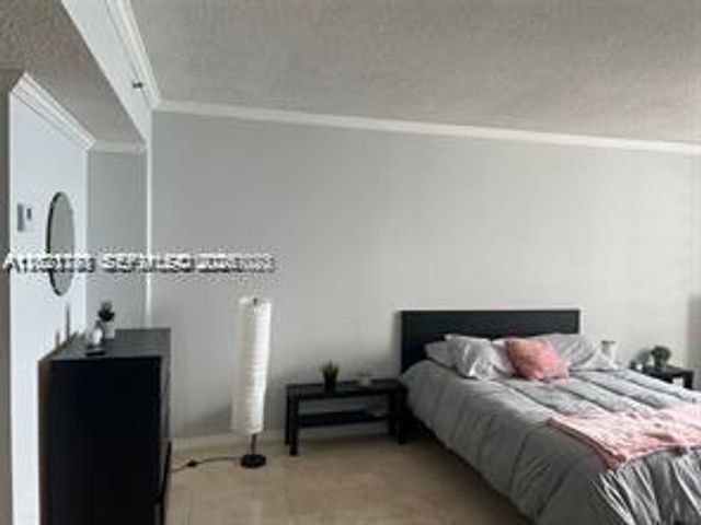 825 BRICKELL BAY DR 1243, Unincorporated Dade County, FL 33131