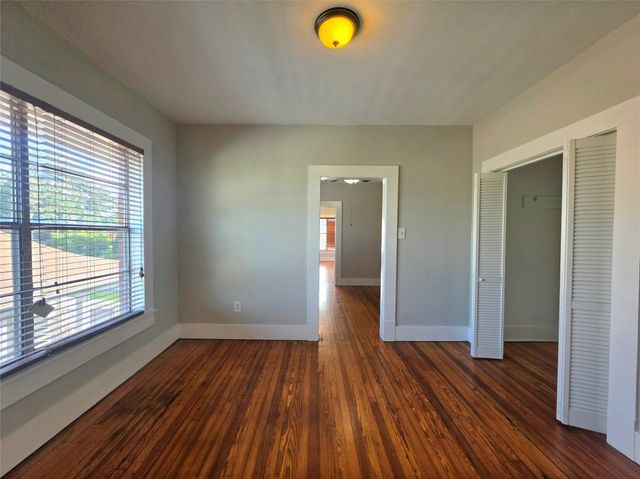 2111 Freeman Street 4, Houston, TX 77009