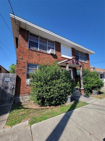 2111 Freeman Street 4, Houston, TX 77009
