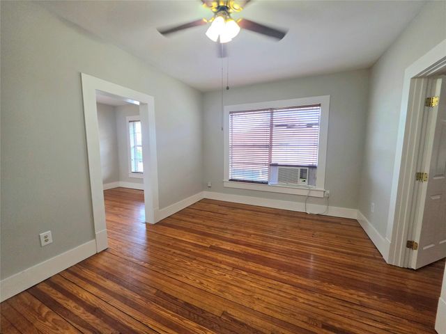 2111 Freeman Street 4, Houston, TX 77009