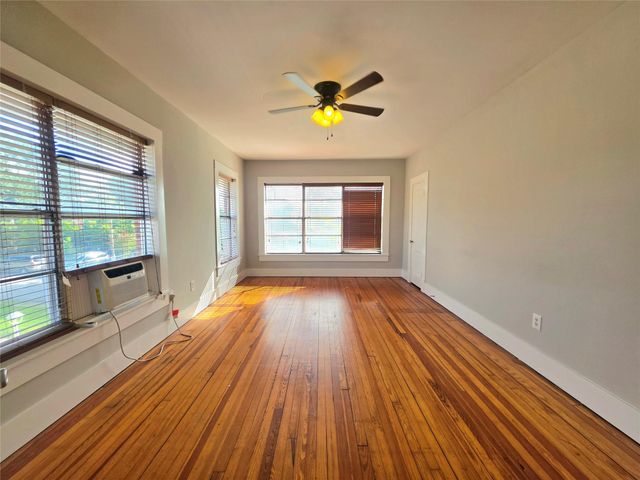 2111 Freeman Street 4, Houston, TX 77009