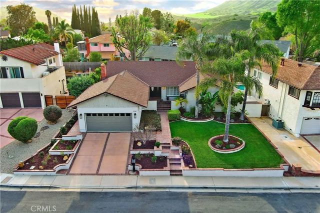 2747 Granvia Place, Thousand Oaks, CA 91360
