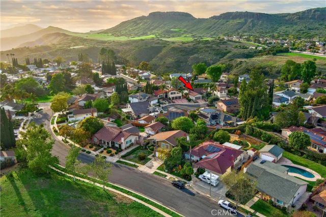 2747 Granvia Place, Thousand Oaks, CA 91360