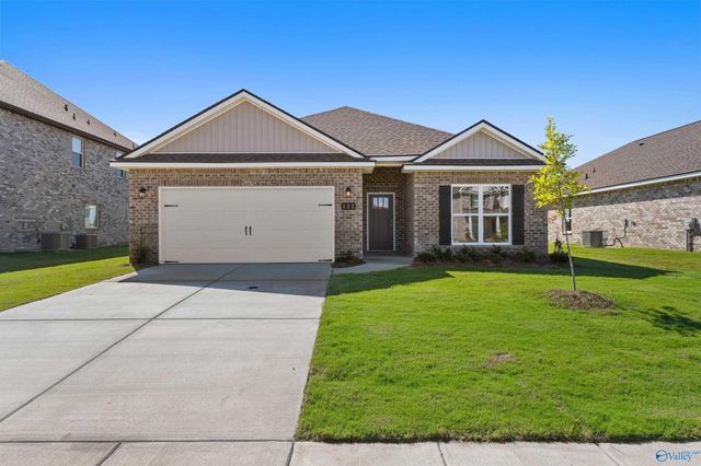 122 Hazel Pine Trail, Hazel Green, AL 35750