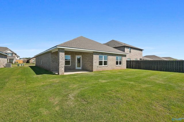 122 Hazel Pine Trail, Hazel Green, AL 35750