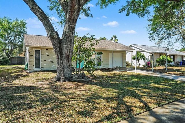 7442 COMPTON LANE, New Port Richey, FL 34655