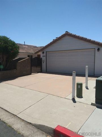 8888 N La Jolla Scenic Drive N, La Jolla, CA 92037