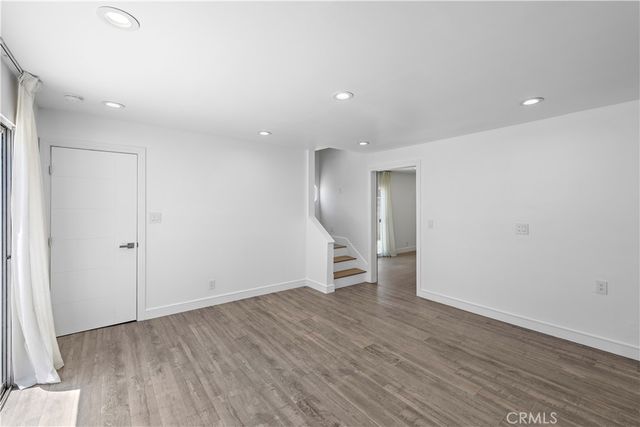 822 E Borchard Avenue, Santa Ana, CA 92707