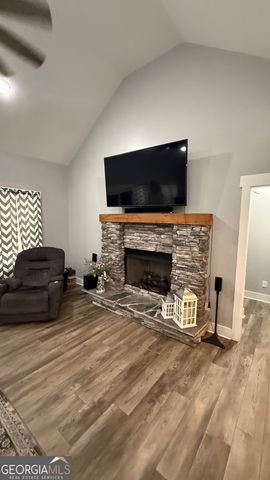 1440 McCard Lake Road, Meansville, GA 30256