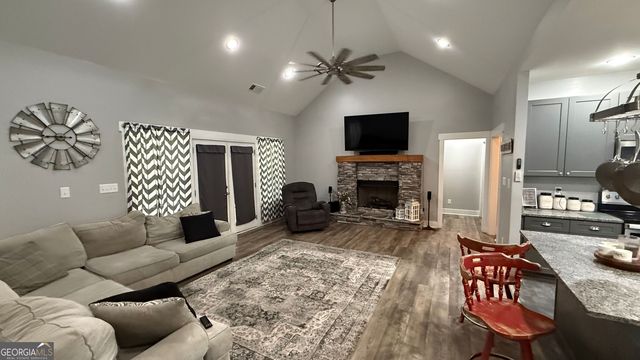 1440 McCard Lake Road, Meansville, GA 30256