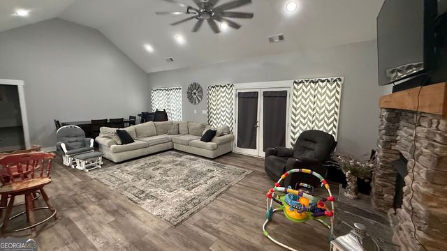 1440 McCard Lake Road, Meansville, GA 30256