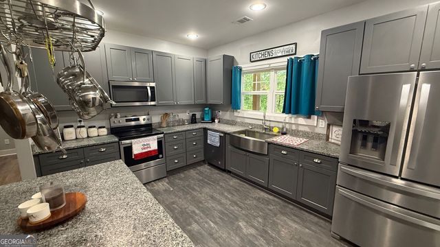 1440 McCard Lake Road, Meansville, GA 30256