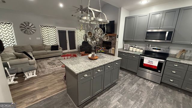 1440 McCard Lake Road, Meansville, GA 30256