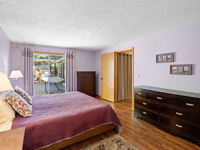 6605 Sw WISTERIA Pl, Beaverton, OR 97008