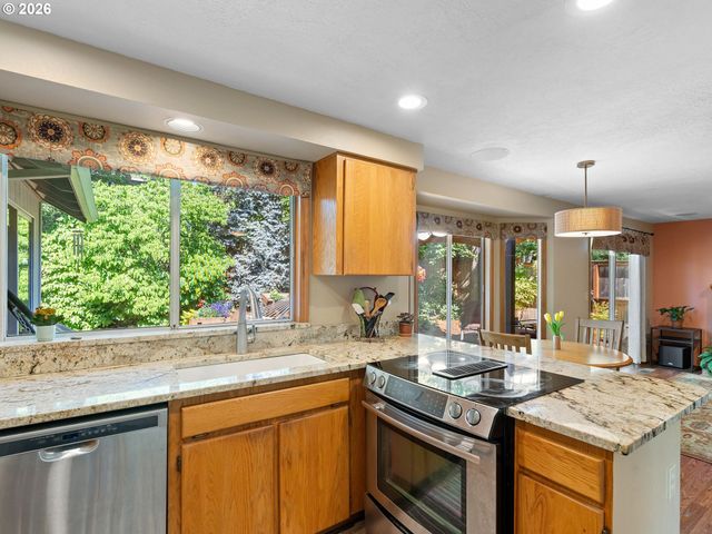 6605 Sw WISTERIA Pl, Beaverton, OR 97008