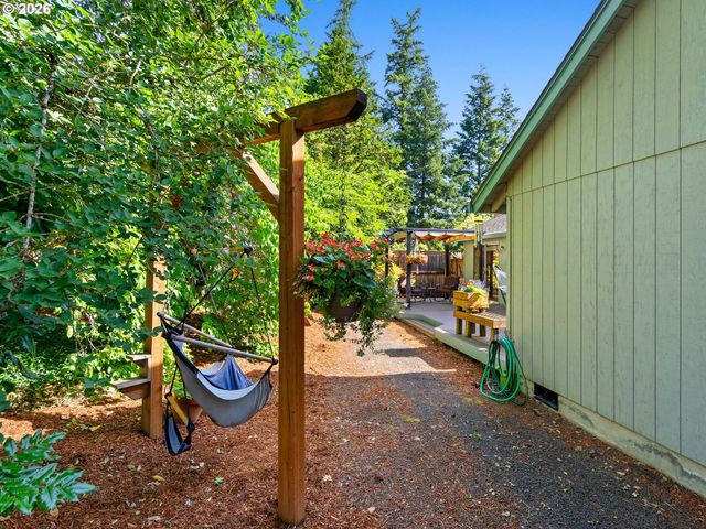 6605 Sw WISTERIA Pl, Beaverton, OR 97008